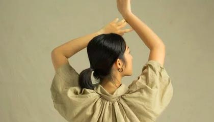 开云下载-刀光剑影：双方实力对比让人不禁为之动容，刀光剑影现场